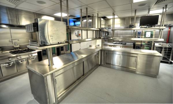 COMMERCIAL-KITCHEN-360